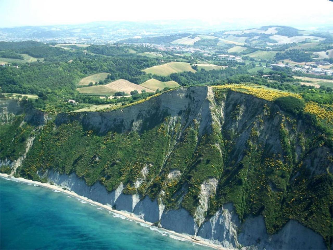 Maison Mare & Monti Pesaro Exteriör bild